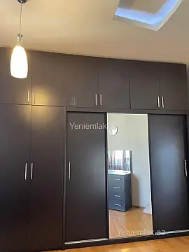 Satılır 3 otaqlı yeni tikili 135 m²