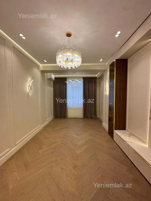 Satılır 3 otaqlı yeni tikili 85 m²