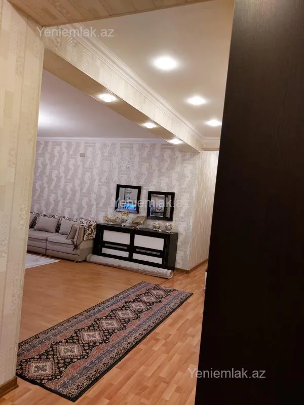 Satılır 3 otaqlı yeni tikili 124 m²