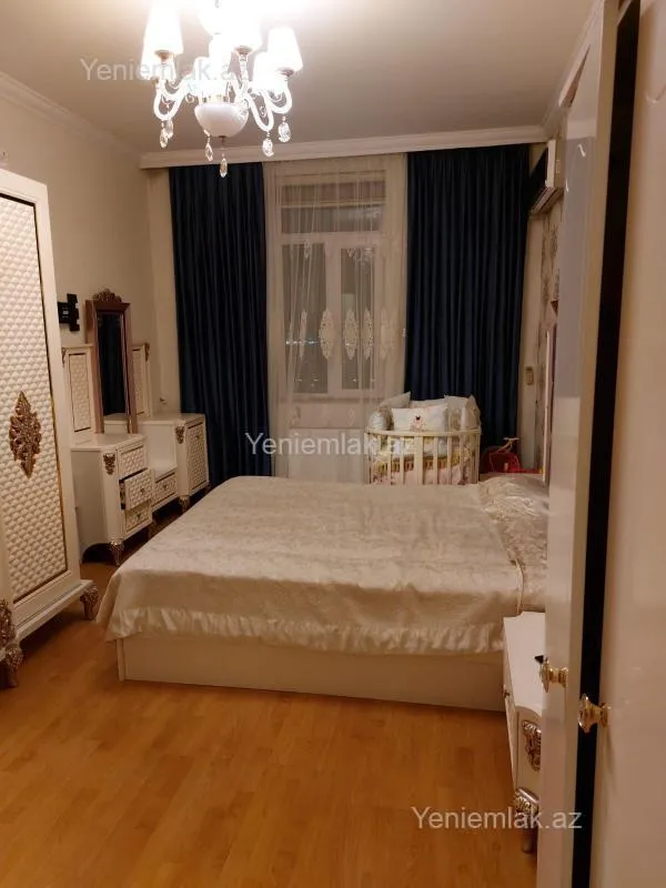 Satılır 3 otaqlı yeni tikili 124 m²