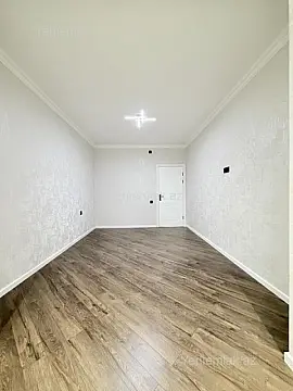 Satılır 3 otaqlı köhnə tikili 75 m²