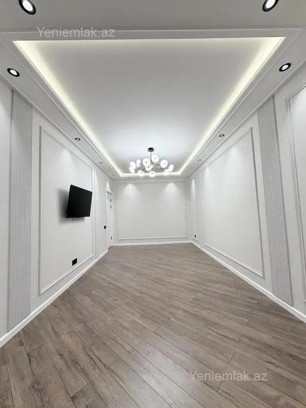 Satılır 3 otaqlı köhnə tikili 75 m²