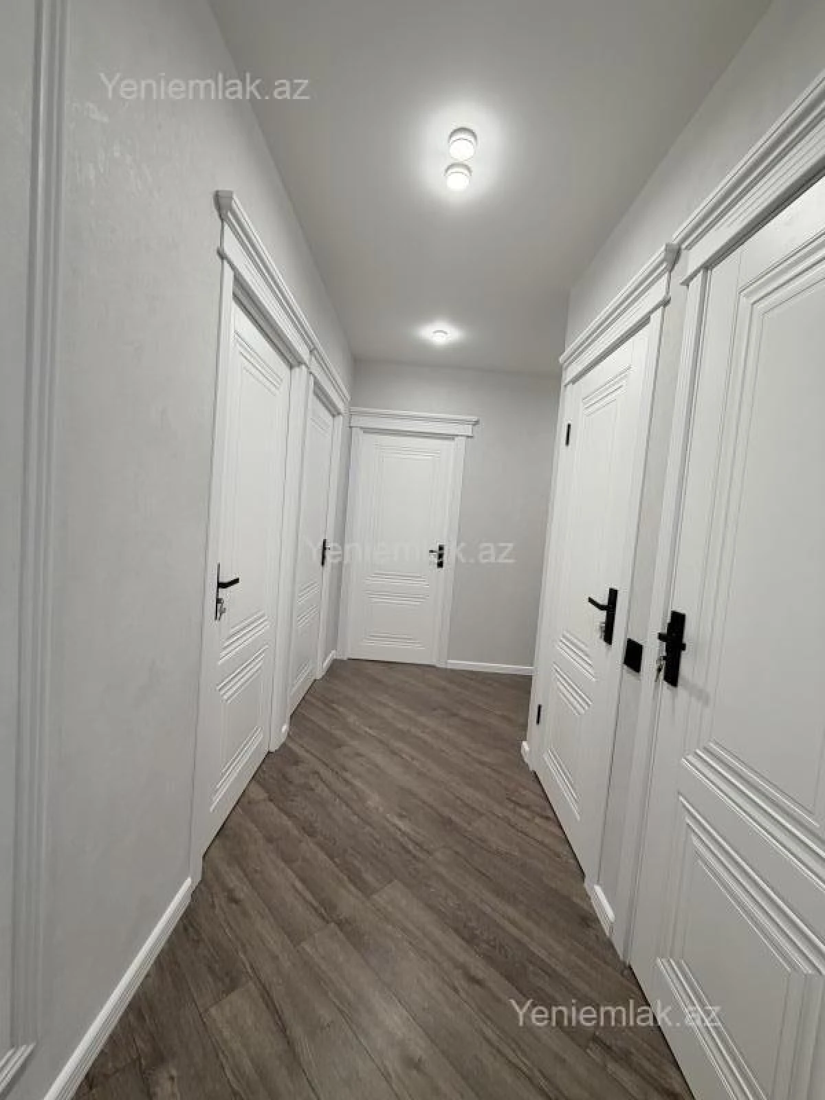 Satılır 3 otaqlı köhnə tikili 75 m²