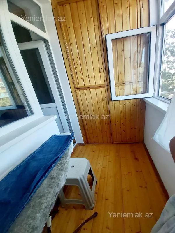 Satılır 3 otaqlı köhnə tikili 76 m²
