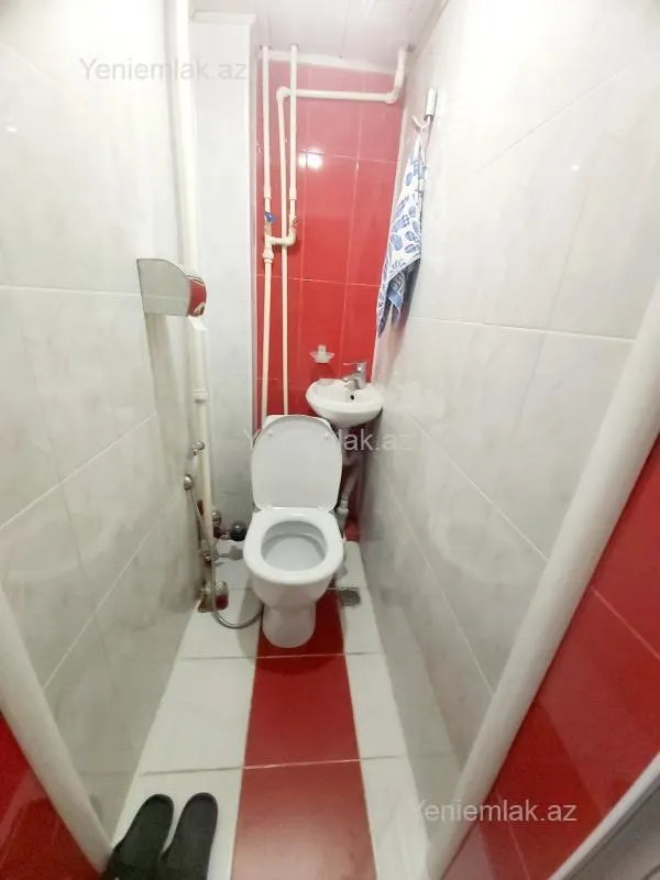 Satılır 3 otaqlı köhnə tikili 76 m²