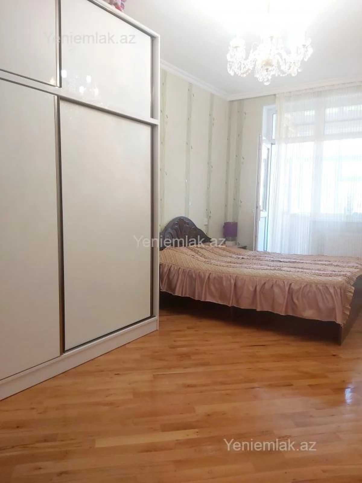 Satılır 3 otaqlı köhnə tikili 76 m²