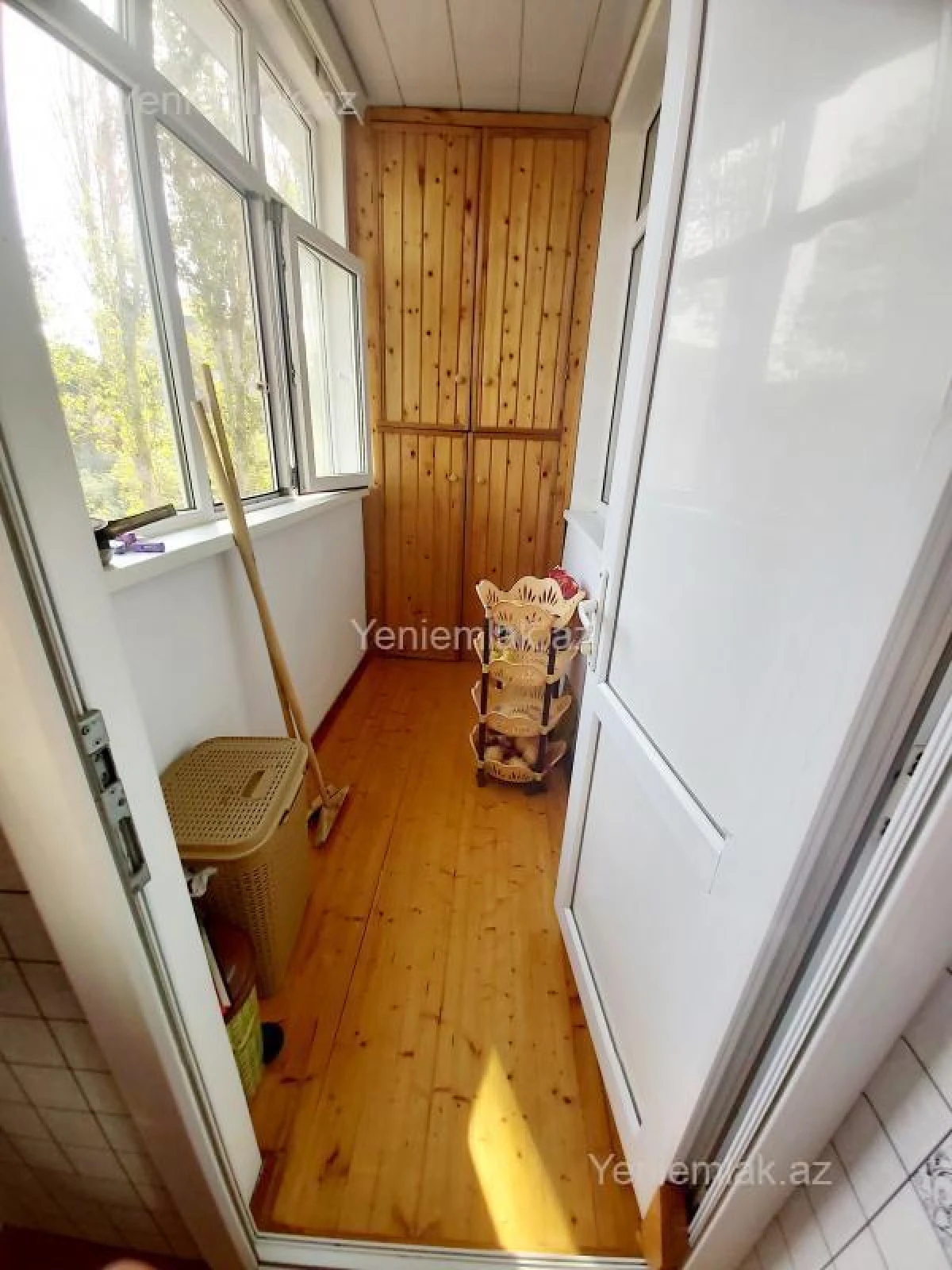 Satılır 3 otaqlı köhnə tikili 76 m²