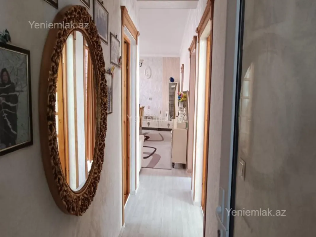 Satılır 5 otaqlı həyət evi 170 m²