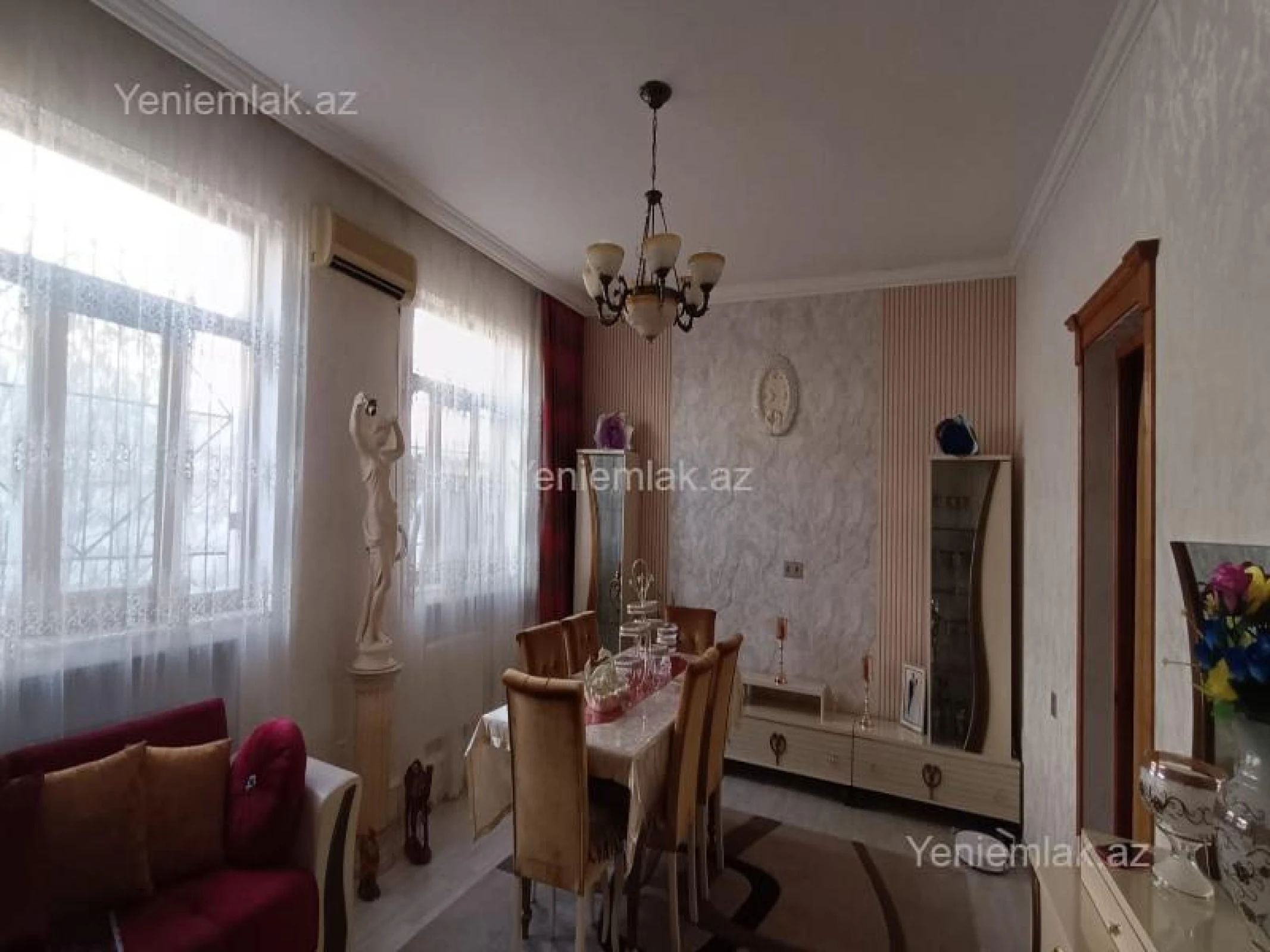 Satılır 5 otaqlı həyət evi 170 m²