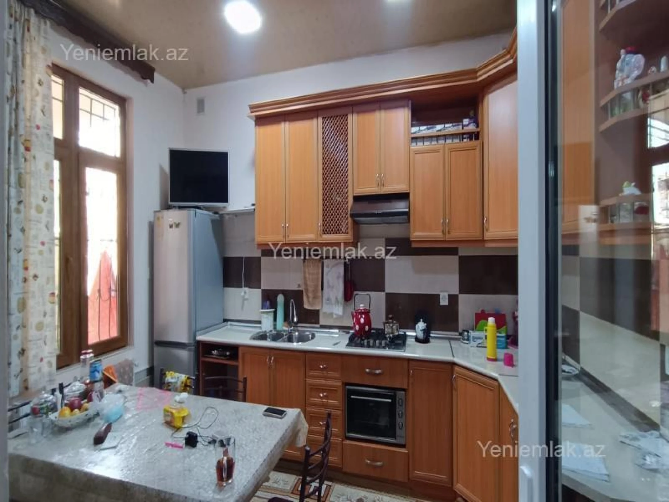 Satılır 5 otaqlı həyət evi 170 m²