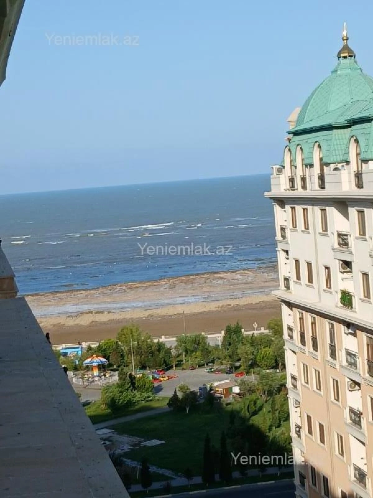 Satılır 4 otaqlı yeni tikili 105 m²