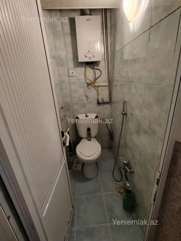 Satılır 3 otaqlı köhnə tikili 78 m²