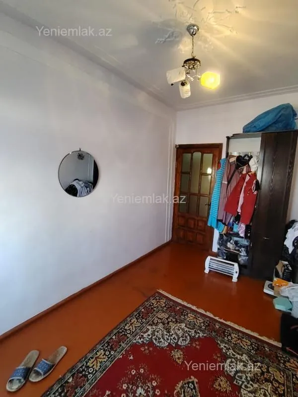 Satılır 3 otaqlı köhnə tikili 78 m²