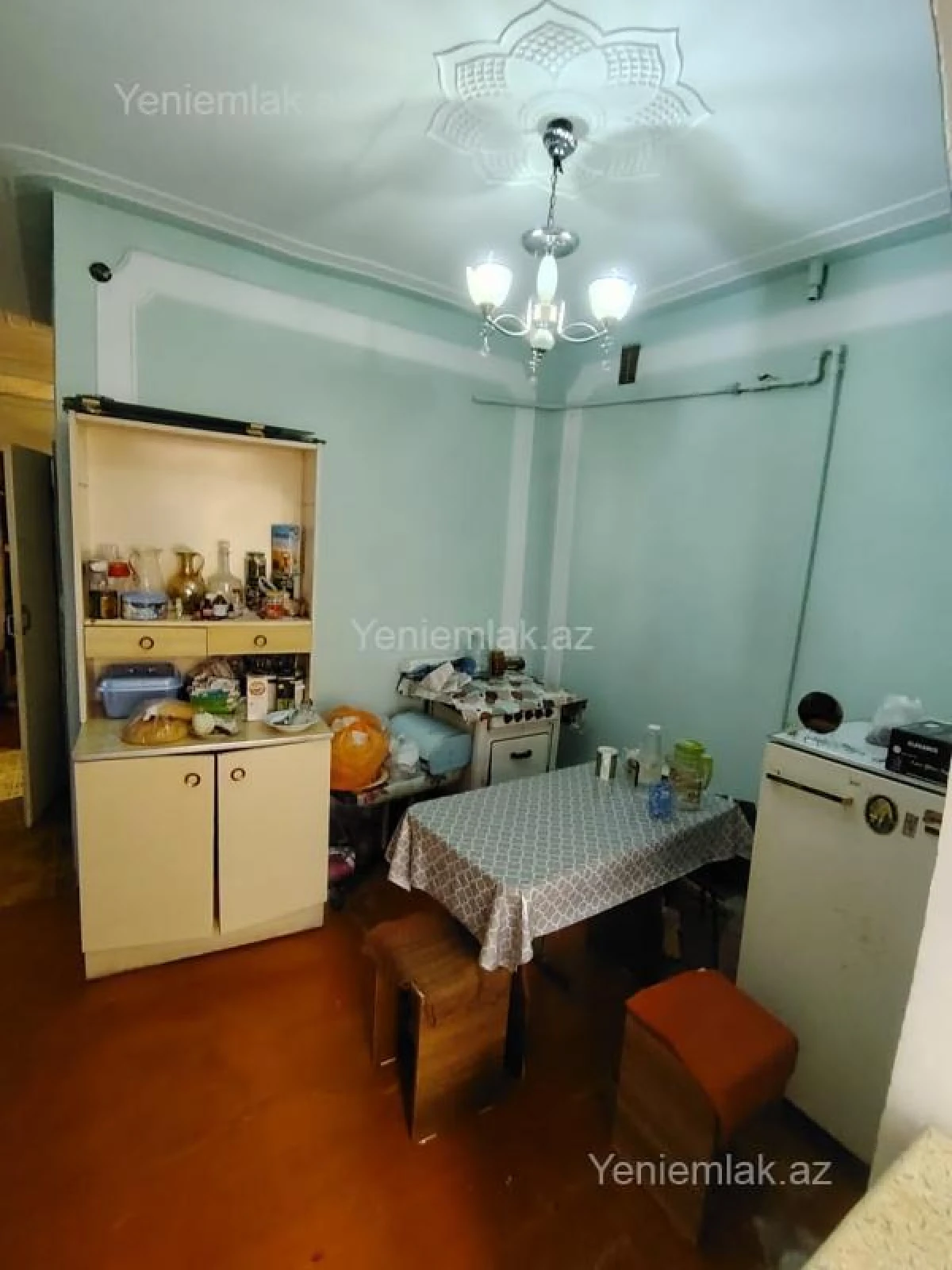 Satılır 3 otaqlı köhnə tikili 78 m²