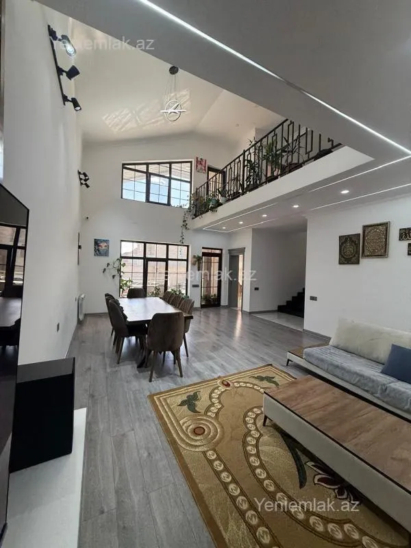 Satılır 5 otaqlı həyət evi 150 m²