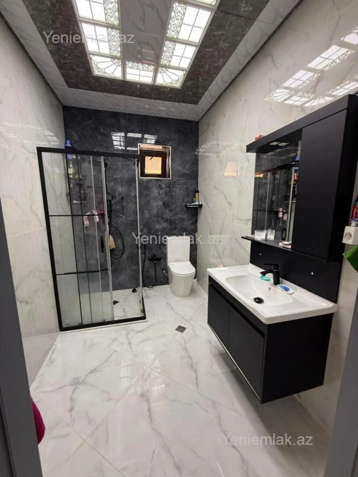 Satılır 5 otaqlı həyət evi 150 m²