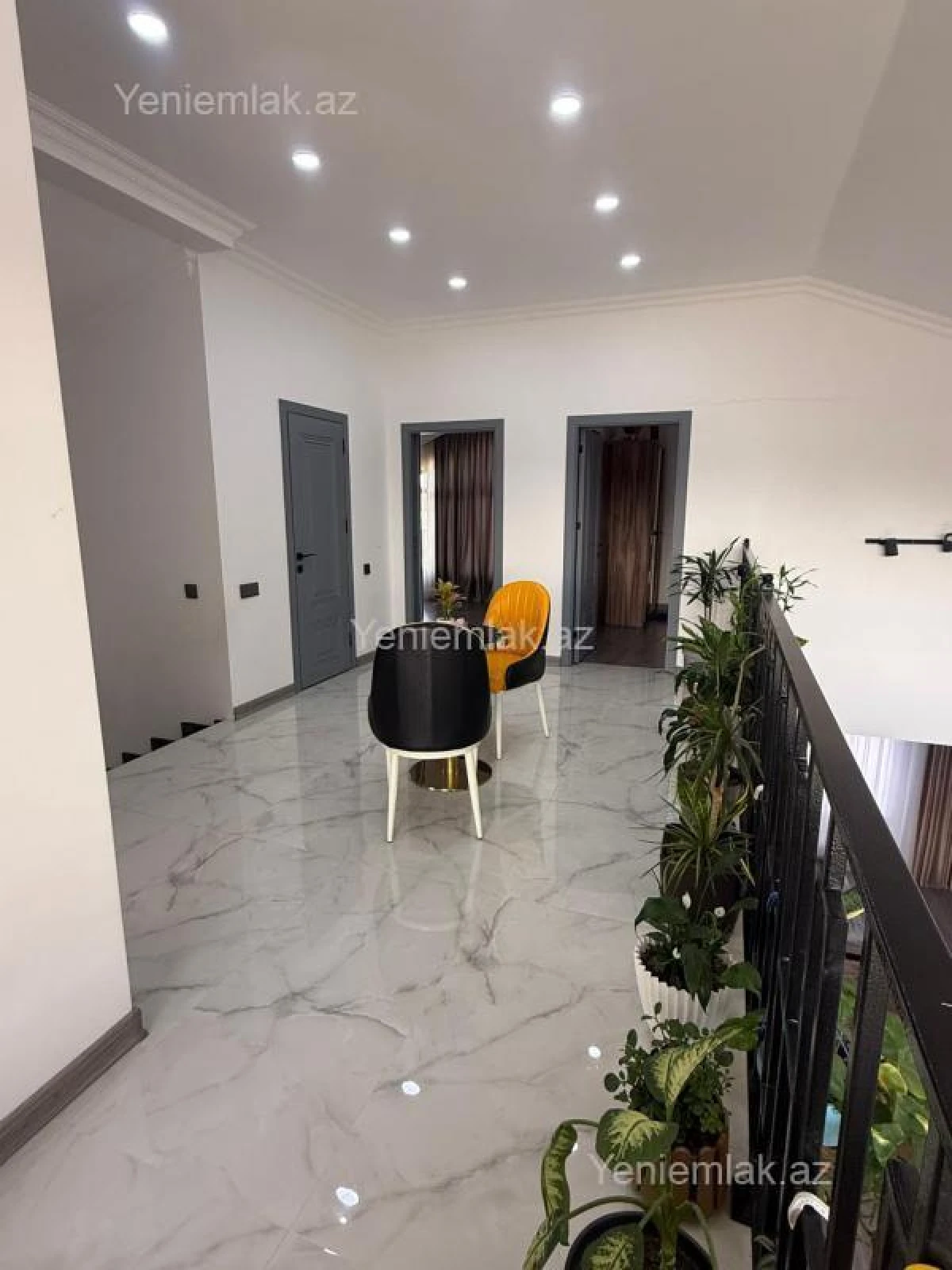 Satılır 5 otaqlı həyət evi 150 m²