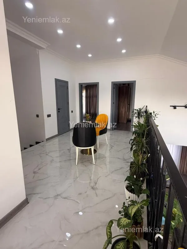 Satılır 5 otaqlı həyət evi 150 m²