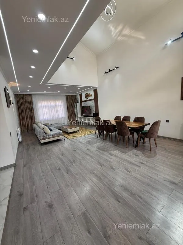 Satılır 5 otaqlı həyət evi 150 m²