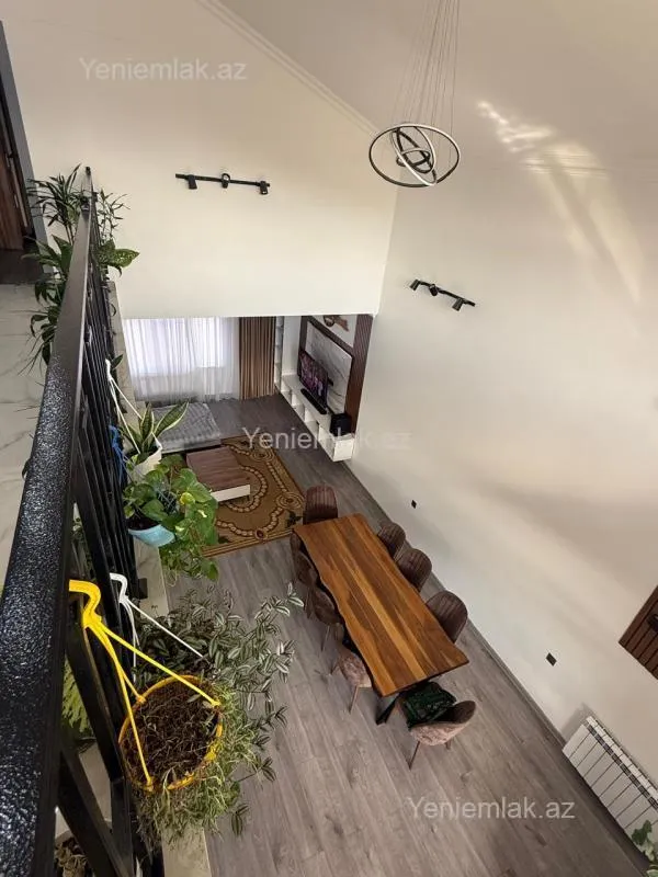 Satılır 5 otaqlı həyət evi 150 m²