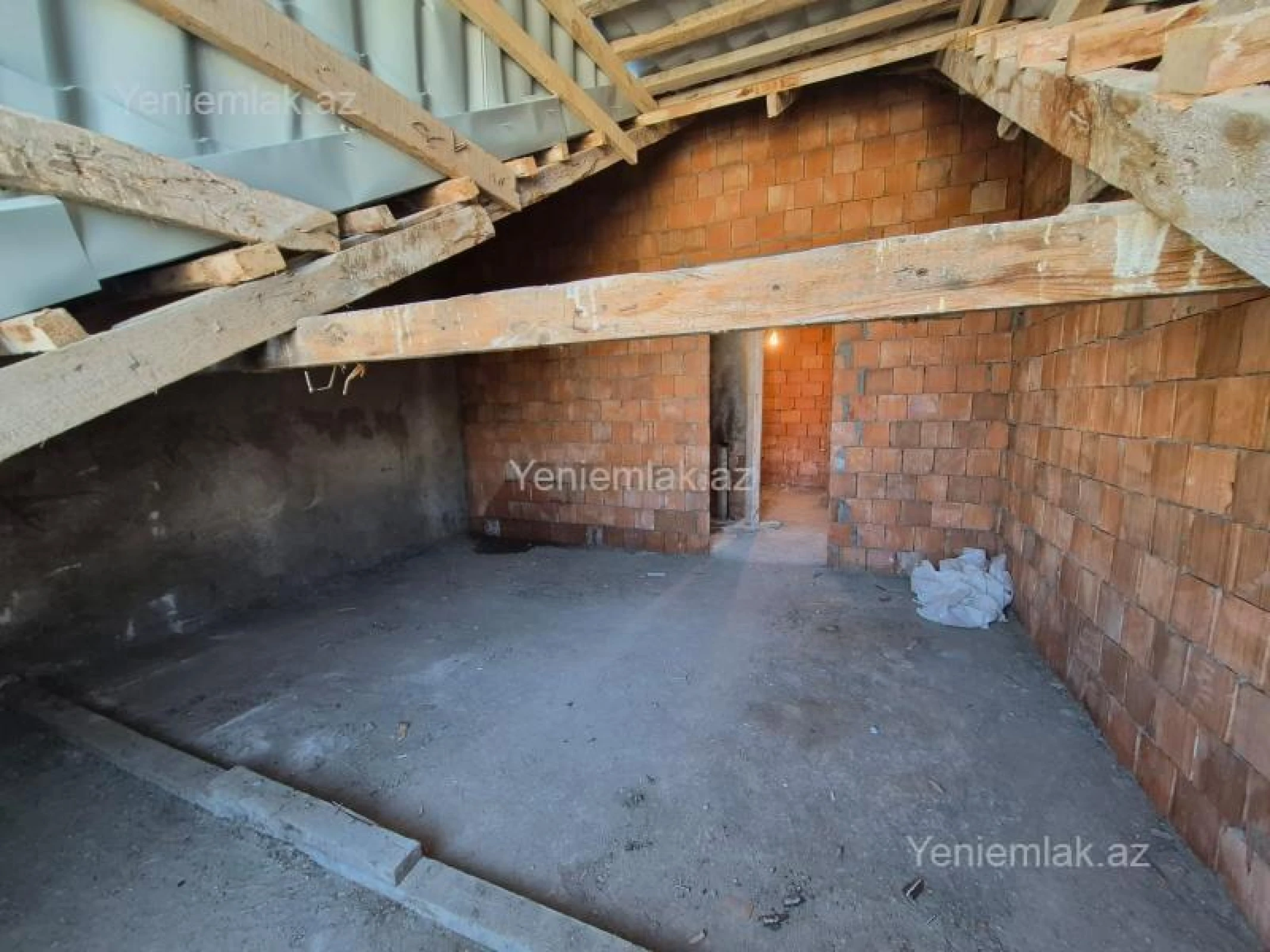 Satılır 2 otaqlı yeni tikili 73 m²