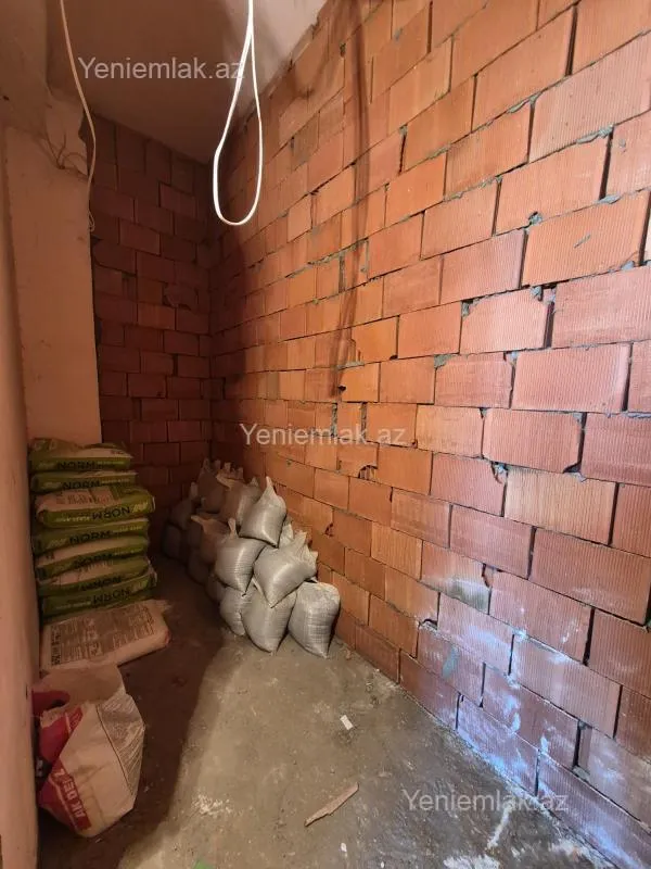 Satılır 2 otaqlı yeni tikili 73 m²