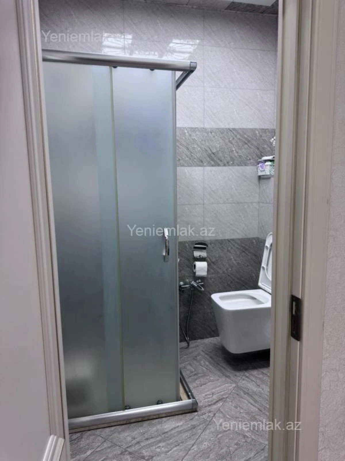 Satılır 4 otaqlı yeni tikili 150 m²