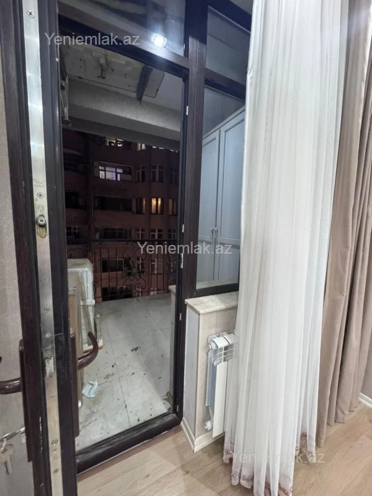 Satılır 4 otaqlı yeni tikili 150 m²