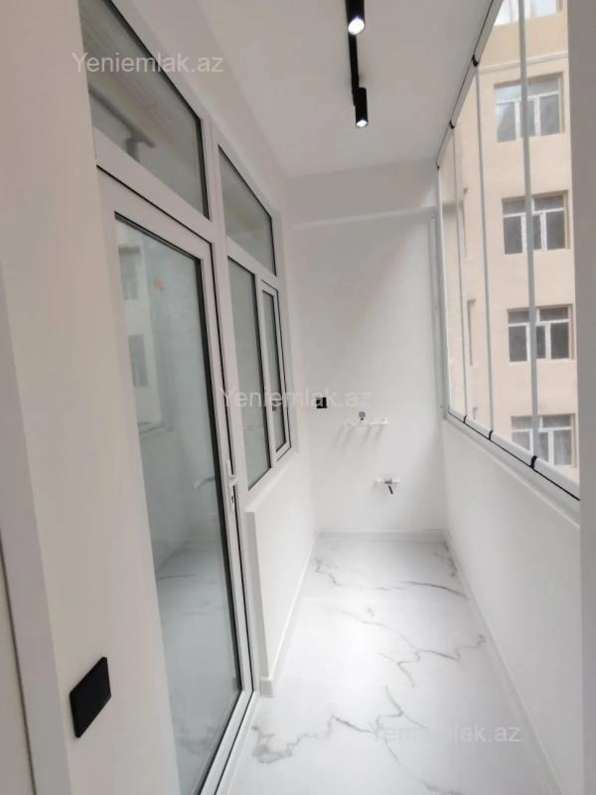 Satılır 3 otaqlı yeni tikili 62 m²