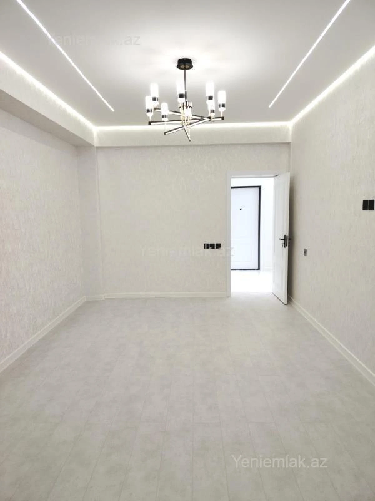 Satılır 3 otaqlı yeni tikili 62 m²
