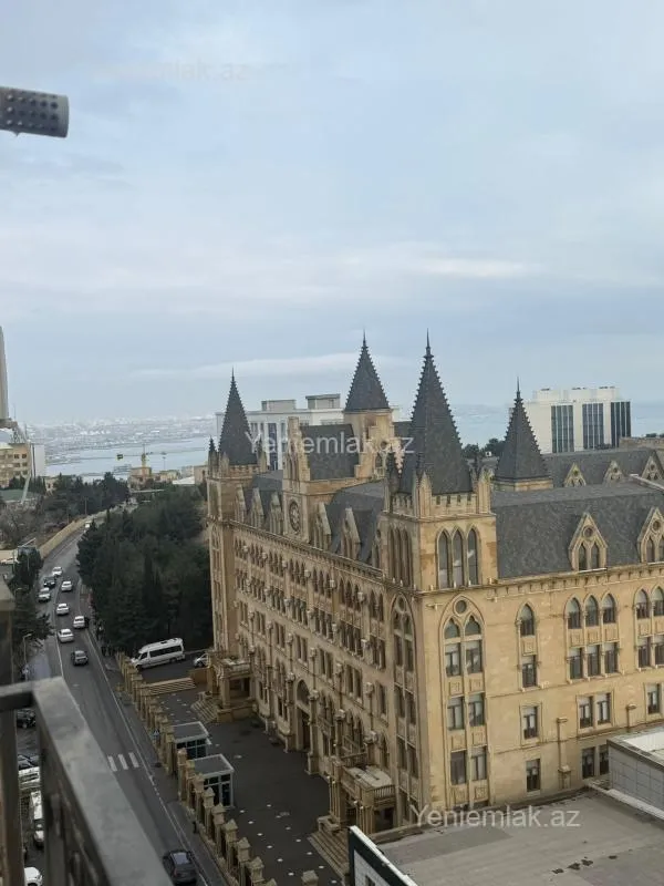 Satılır 3 otaqlı yeni tikili 91 m²