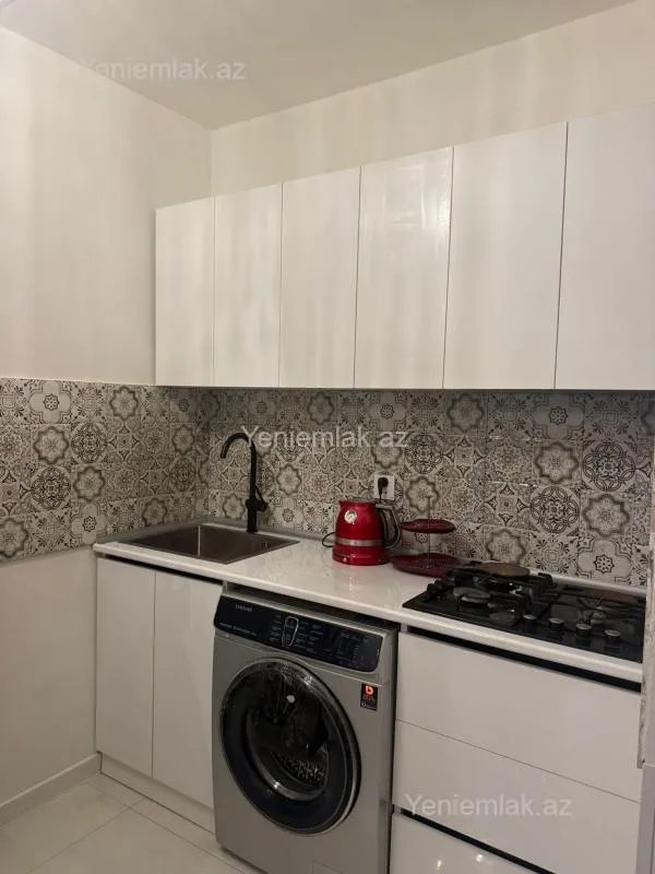 Satılır 3 otaqlı yeni tikili 91 m²
