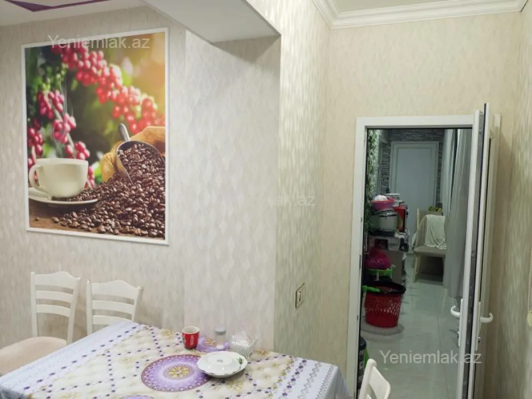 Satılır 5 otaqlı köhnə tikili 125 m²