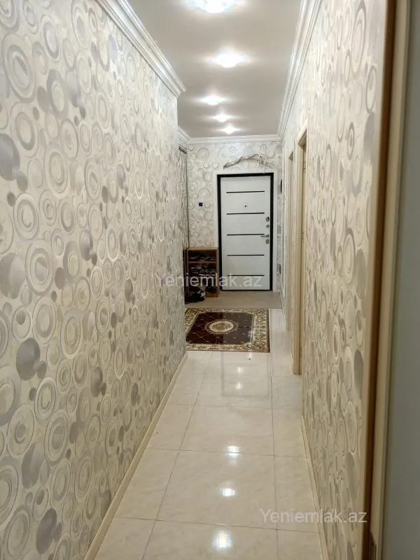 Satılır 5 otaqlı köhnə tikili 125 m²