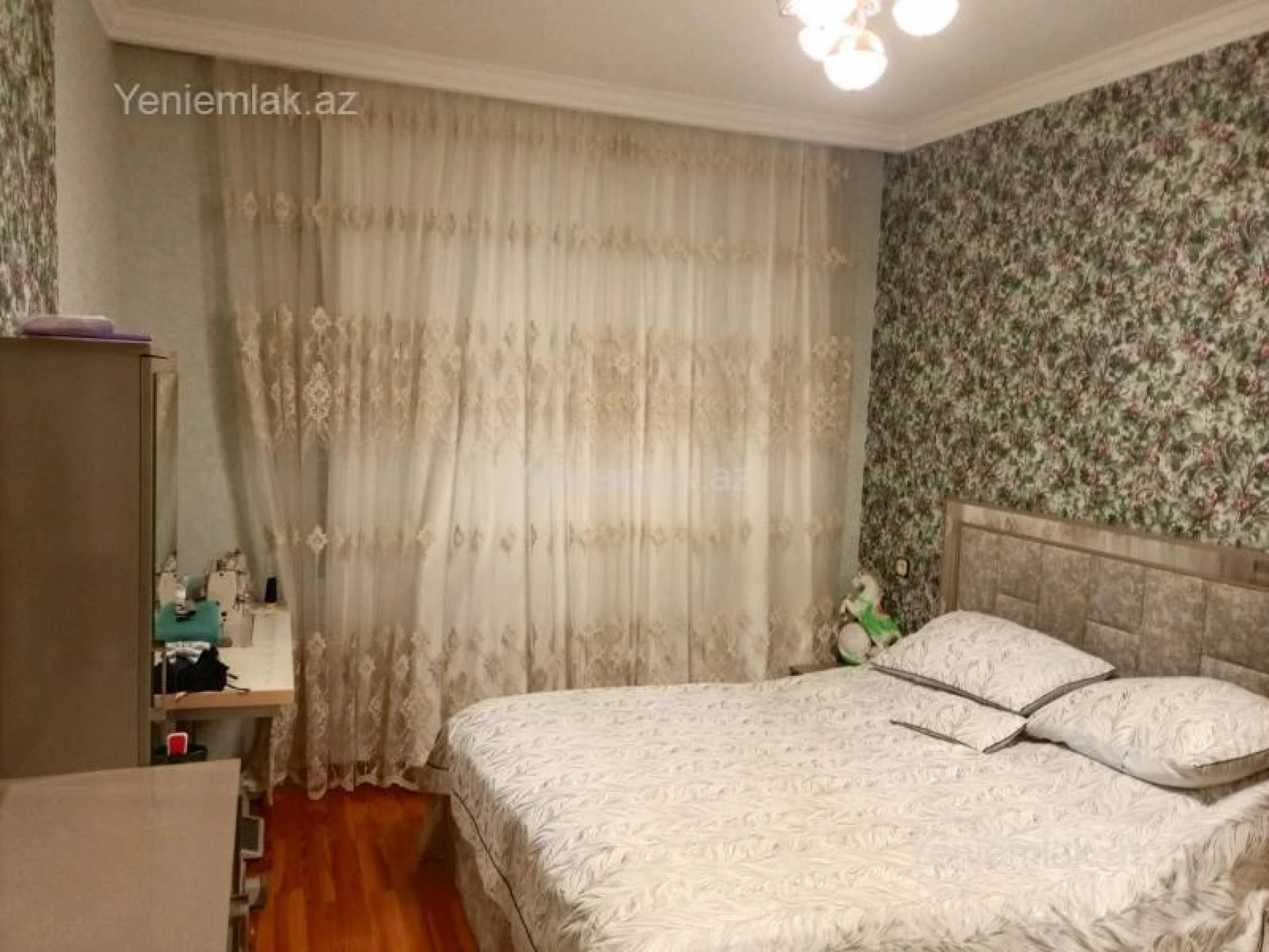 Satılır 5 otaqlı köhnə tikili 125 m²