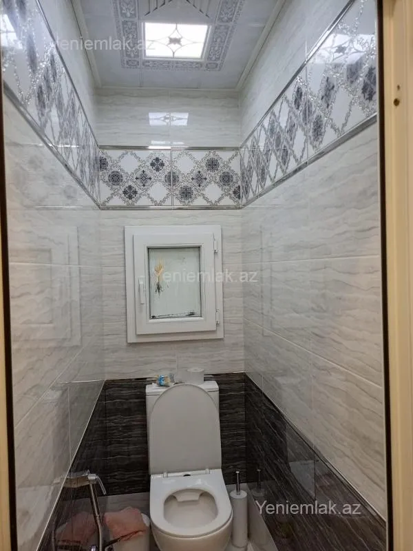 Satılır 5 otaqlı köhnə tikili 125 m²