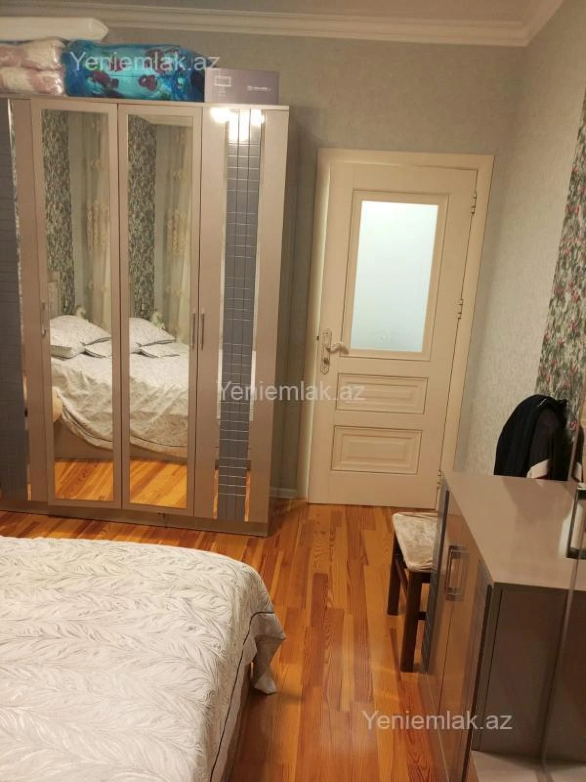 Satılır 5 otaqlı köhnə tikili 125 m²