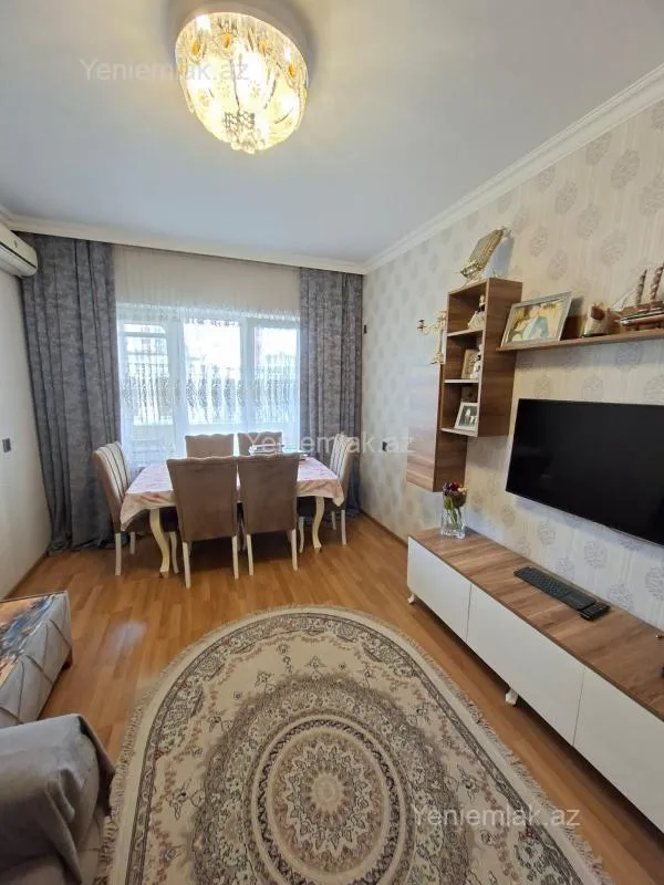 Satılır 3 otaqlı köhnə tikili 80 m²