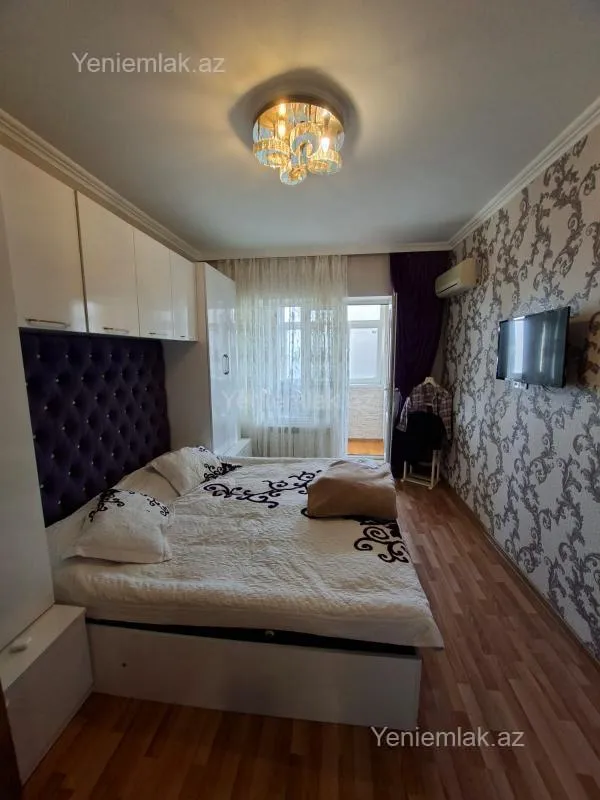 Satılır 3 otaqlı köhnə tikili 80 m²