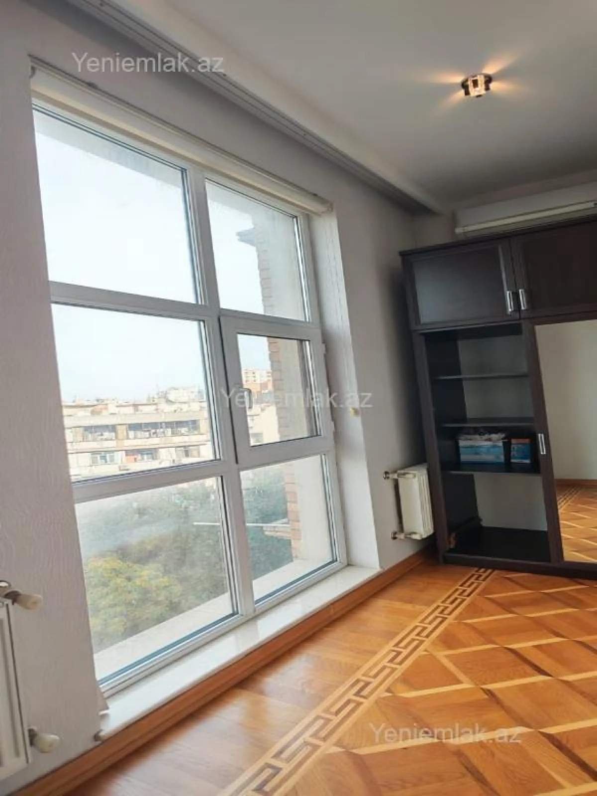 Satılır 4 otaqlı yeni tikili 182 m²