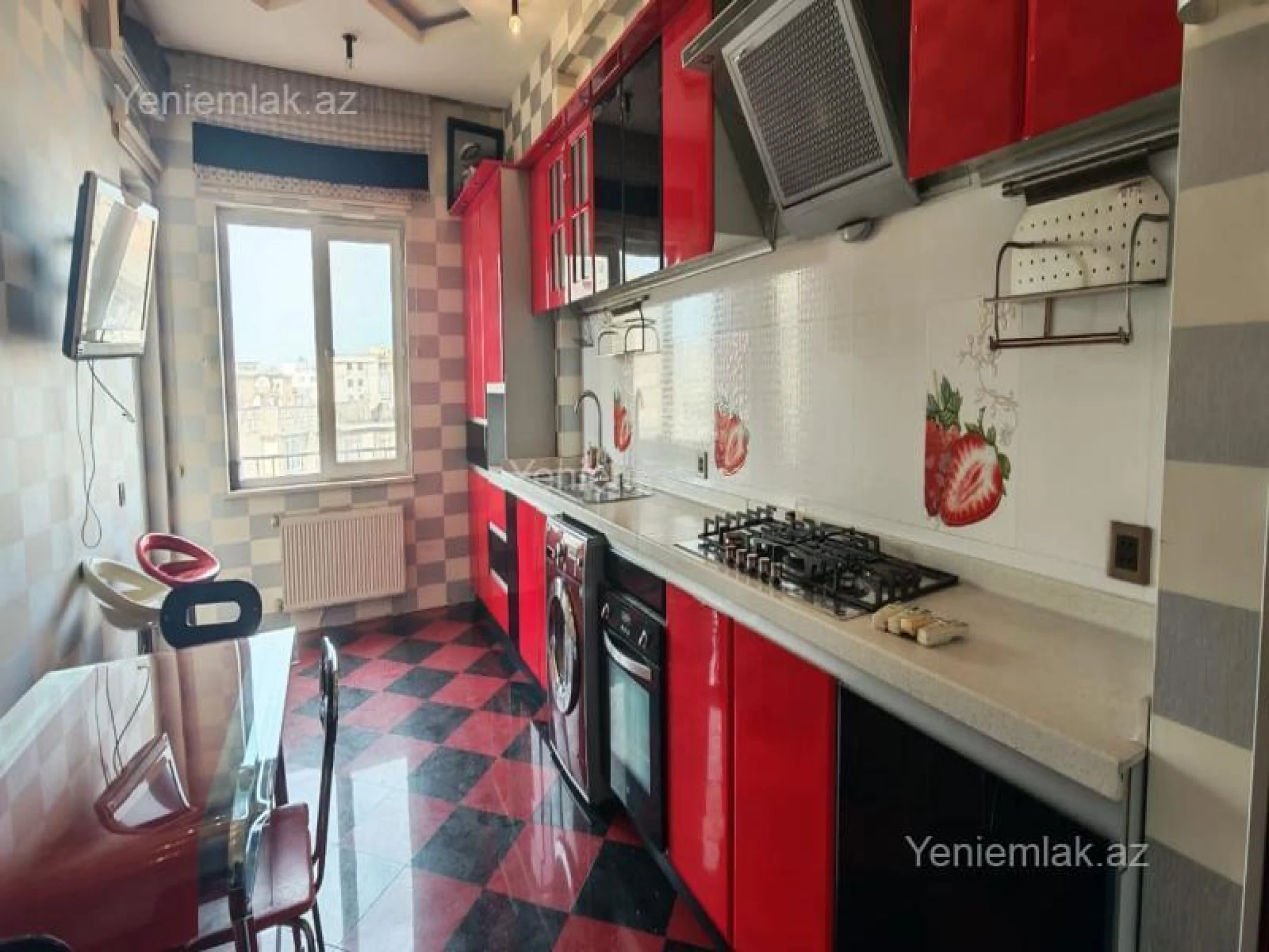 Satılır 4 otaqlı yeni tikili 182 m²