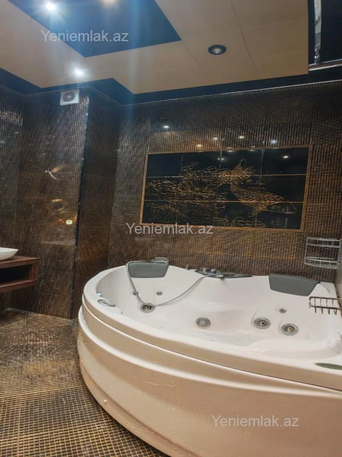 Satılır 4 otaqlı yeni tikili 182 m²