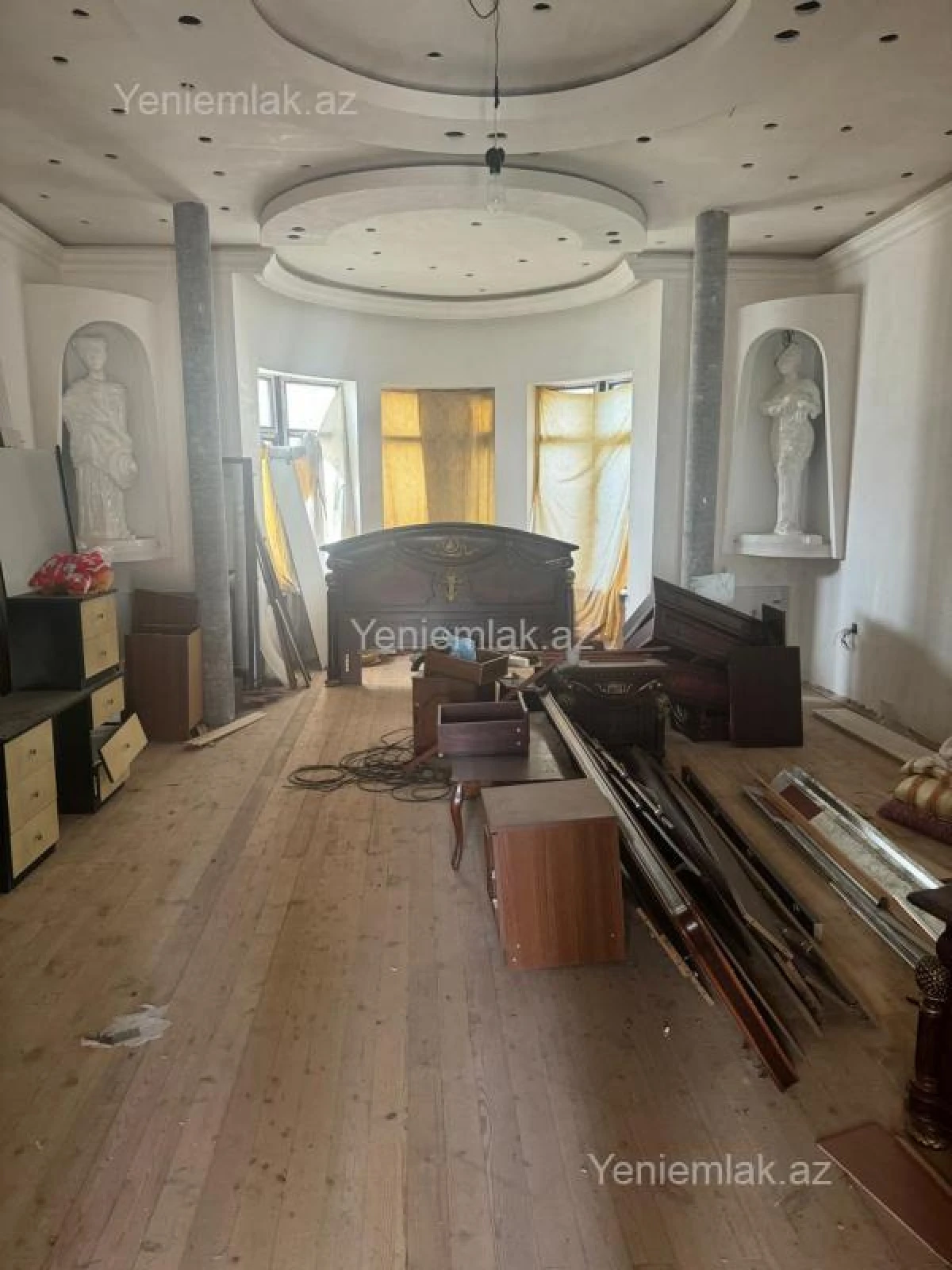 Satılır 5 otaqlı həyət evi 429 m²