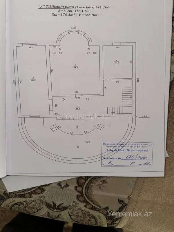 Satılır 5 otaqlı həyət evi 429 m²