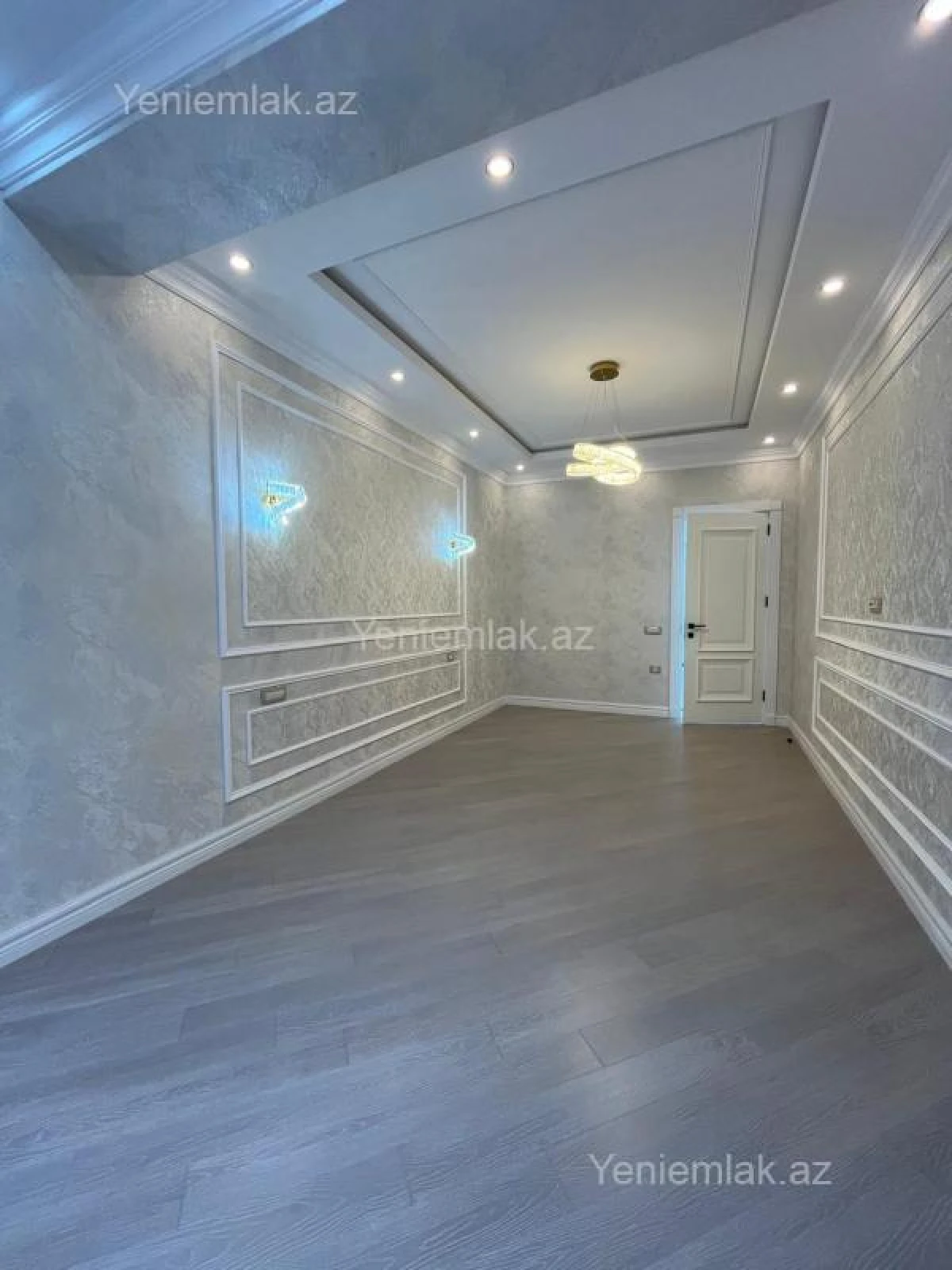 Satılır 3 otaqlı yeni tikili 136 m²