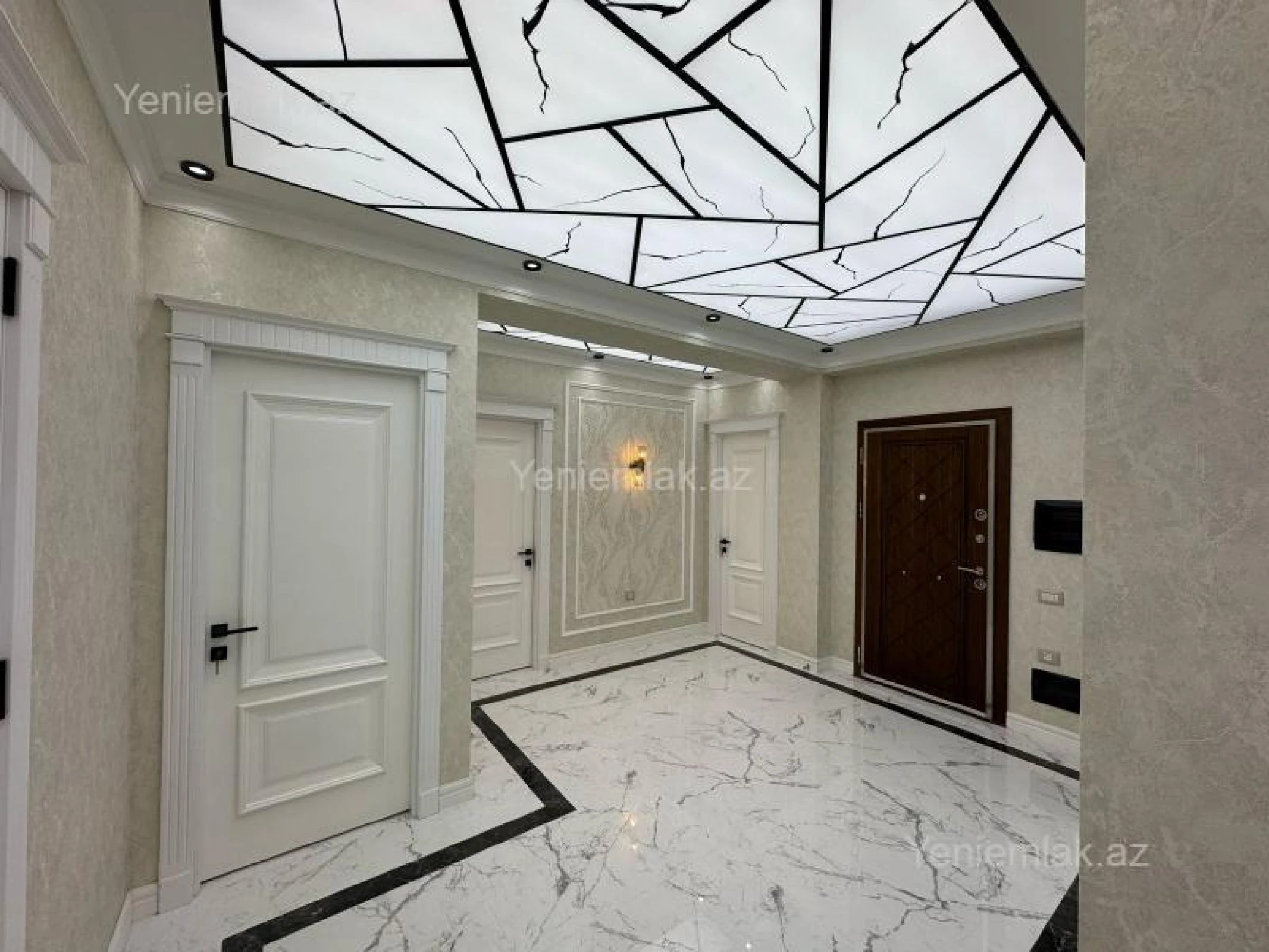 Satılır 3 otaqlı yeni tikili 136 m²