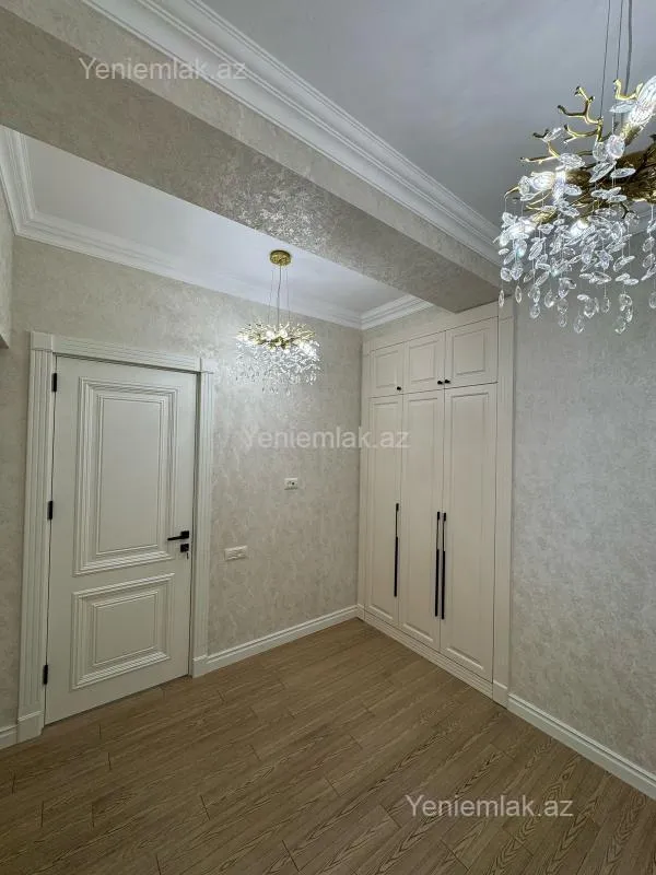 Satılır 3 otaqlı yeni tikili 95 m²