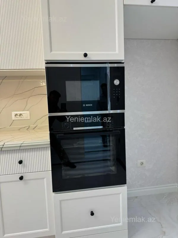 Satılır 3 otaqlı yeni tikili 95 m²