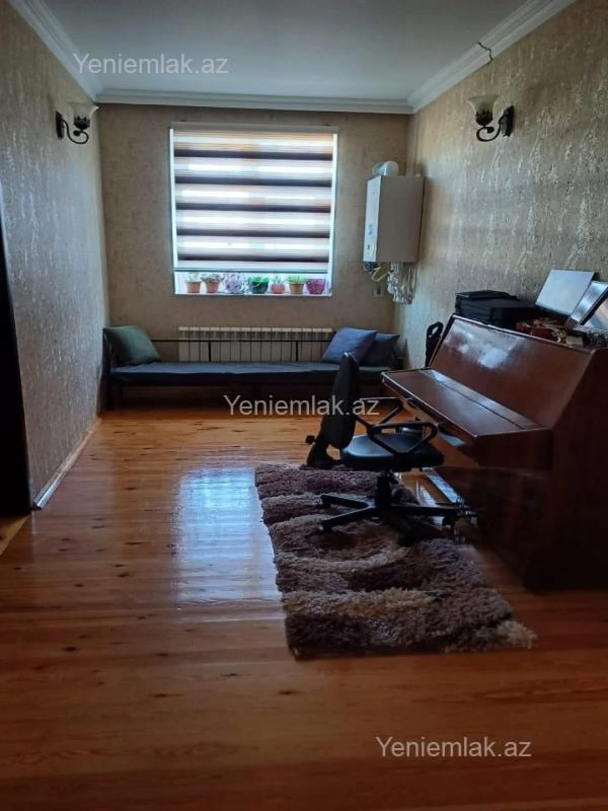 Satılır 4 otaqlı həyət evi 150 m²
