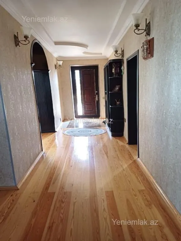Satılır 4 otaqlı həyət evi 150 m²